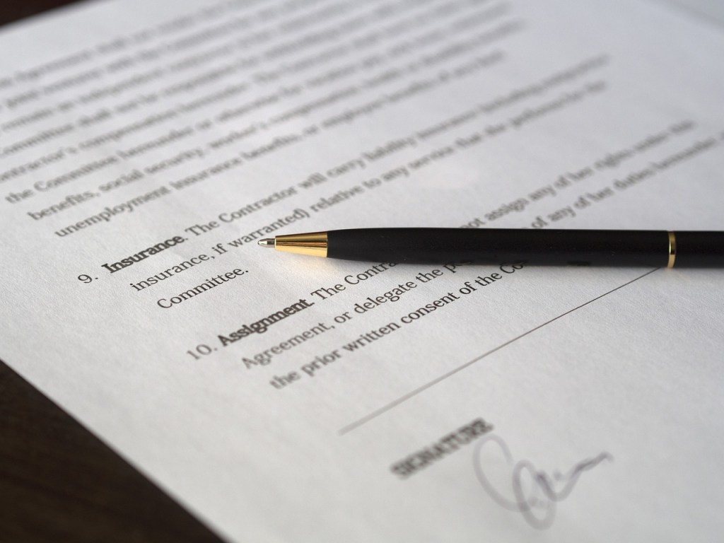 Freelance Contracts 101: What Every Writer Should&nbsp;Know